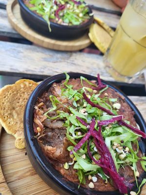  at Les Bols d'Antoine in Paris