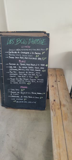  at Les Bols d'Antoine in Paris