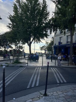   at Les Bols d'Antoine in Paris