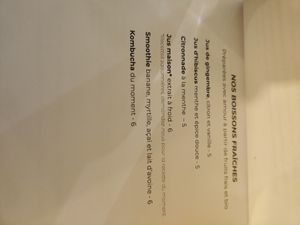 Cold drinks at Les Bols d'Antoine in Paris