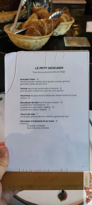 Breakfast at Les Bols d'Antoine in Paris