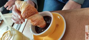 Filter coffee at Les Bols d'Antoine in Paris