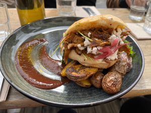 Kebab at Les Bols d'Antoine in Paris
