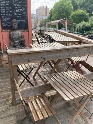  at Les Bols d'Antoine in Paris