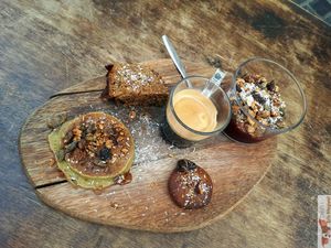 Café gourmand at Les Bols d'Antoine in Paris