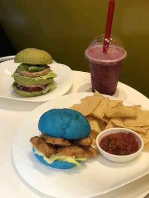 Double avocado and teriyaki burger at Fabius Cafe in Tokyo