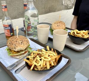 Wild Burger and Verde Burger…simply amazing  at The Wild Note in Bordeaux