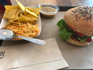 Burger  at The Wild Note in Bordeaux