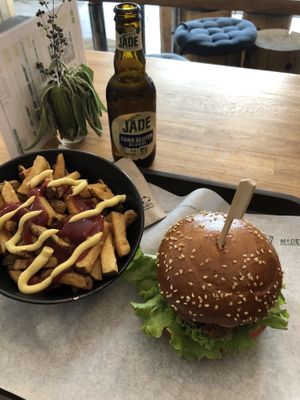 Fries , gluten free burger and gluten free beer!!  at The Wild Note in Bordeaux