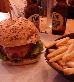 Wild burger! at The Wild Note in Bordeaux