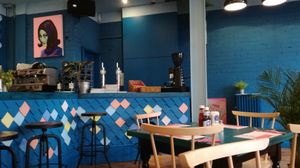 Inside at The Fish & The Chip in Leicester