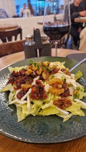 Ofenkartoffel Zicklein at Erdapfel in Hamburg