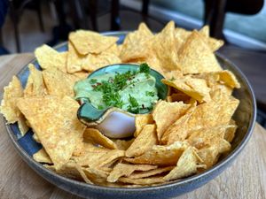 Nachts mit Guacamole  at Erdapfel in Hamburg