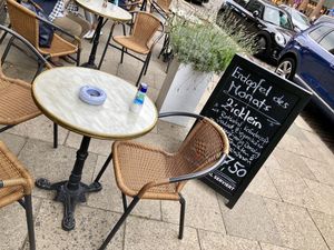 outside at Erdapfel in Hamburg