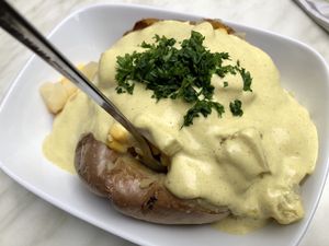 curry kumpir at Erdapfel in Hamburg