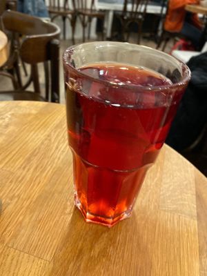 Drink at Erdapfel in Hamburg