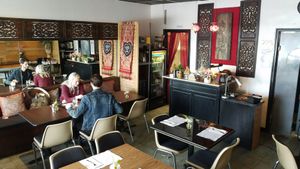 Inside at Thai Vegan in Beverly Hills