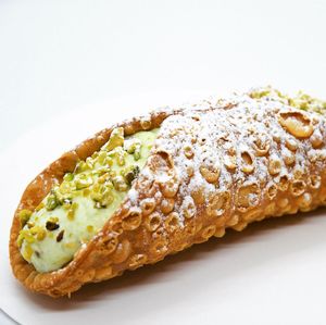 Pistachio cannoli at Piccolo Uno Pizza e Caffè in Riga