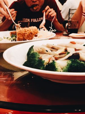 Broccoli, lotus root, huai shan & goji at Tien Xiangh Vegetarian in Skudai