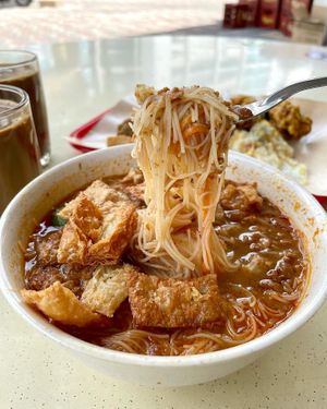 mee siam at San De Vegetarian 三德 - Blk 747 Yishun in North Singapore