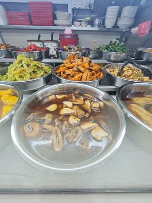 ~ 8/7/23 at San De Vegetarian 三德 - Blk 747 Yishun in North Singapore