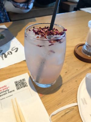 683 cherry blossom lemonade at LHR - Wagamama - T5 in West London