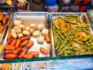 Dishes available at Su Zhi Yuan 素之缘 in Central Singapore