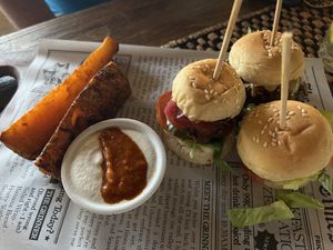 Sliders with sweet potato wedges  at Zest Ubud in Ubud