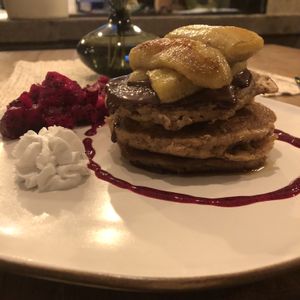 Zest cakes at Zest Ubud in Ubud