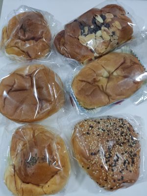 Any 6 breads for $5 in the evening! at Mama Patisserie Bakery in Central Singapore
