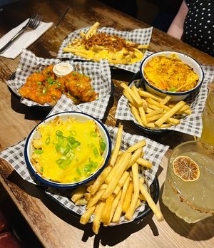 Vegan mac, cauli wings, loaded fries  at Drury Street Bar & Kitchen in Glasgow