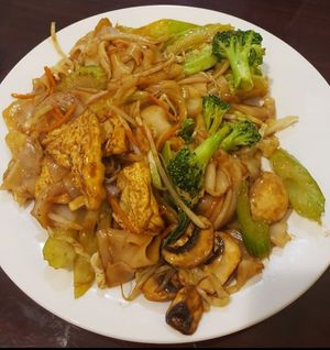 Chow Fun at Noble Vegetarian in Sacramento