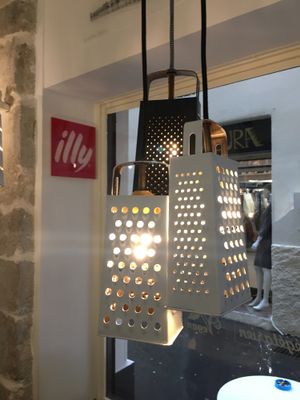 Lampa at SAJ in Nice