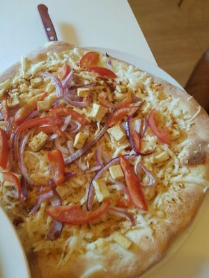 pizza at Veganeria in Budapest