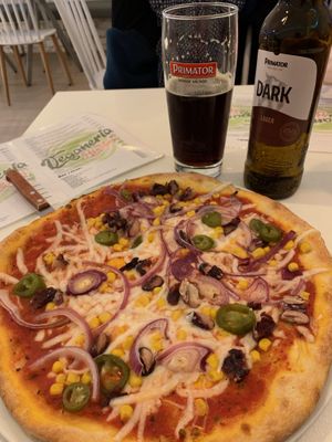 Pizza Mexikói at Veganeria in Budapest