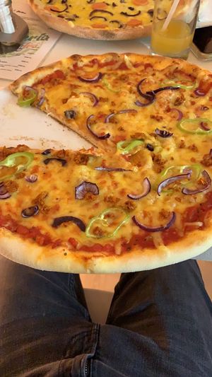 Whopper pizza! at Veganeria in Budapest