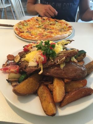 Dried seitan and salty potatoes at Veganeria in Budapest