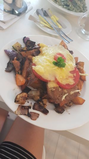 Roasted seitan with vegetables at Veganeria in Budapest