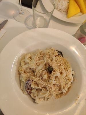 Tagliatelle with dried tomatoes and capers at Veganeria in Budapest