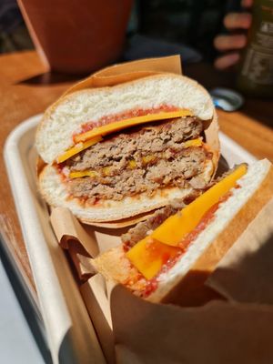 Double Cheese Burger 🍔  ~ 30/7/22 at Everyday Vegan Grocer - Online only in Central Singapore