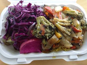 Veggie bowl at Pitaziki in New Haven