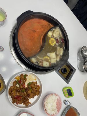 Hot pot prices were from 700Y to 990Y but they had a 50% off, lucky us. So we finally get to try a hot pot. The other individual dishes are cheaper  at Wutai Yun in Beijing