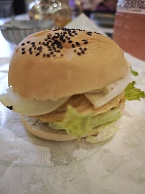 Egg burger at Wutai Yun in Beijing