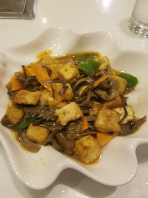 Wild mushrooms and tofu at Wutai Yun in Beijing