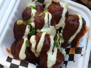 BBQ Wings at The Vegan Hooligans - Pop-up in Los Angeles