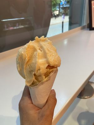 I ate a little before taking the picture so it was prettier originally!   at StikkiNikki - Mariatorget in Stockholm