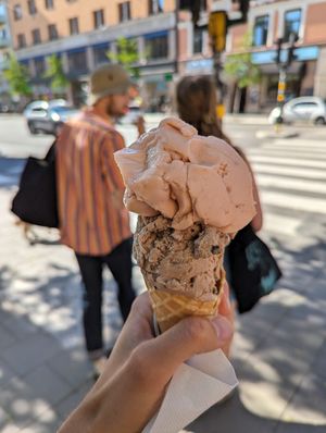  at StikkiNikki - Mariatorget in Stockholm