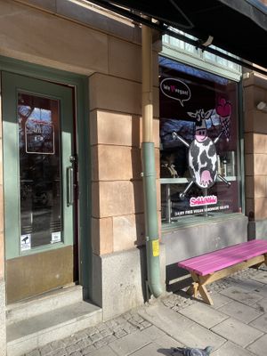   at StikkiNikki - Mariatorget in Stockholm