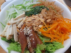 Vegan cold noodles at Chay Nha Toi in Ho Chi Minh City