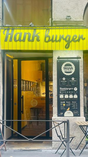 Hunk Lyon  at Hank Cuisine Végétale in Lyon